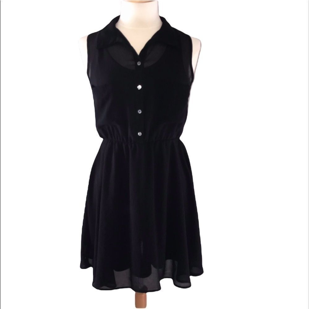 Freebird M Sheer Button Front Sleeveless Black Dress LBD front pocket on the top